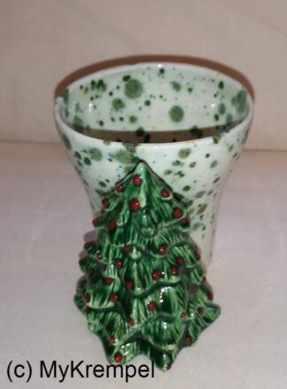 kleiner Übertopf mit Tanne - Deko
